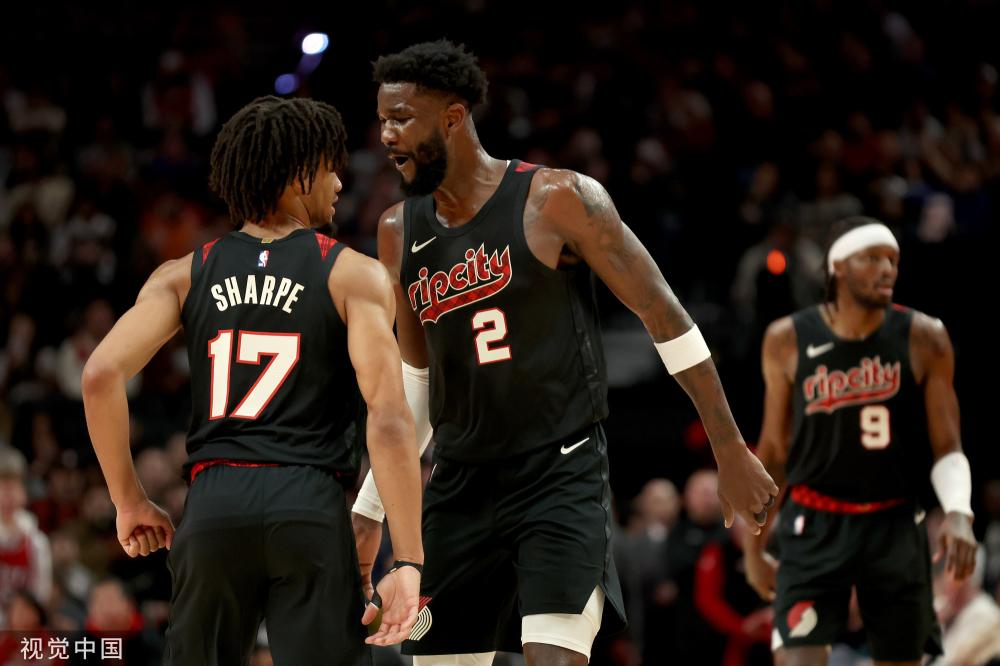 但他们在比 但他们在比