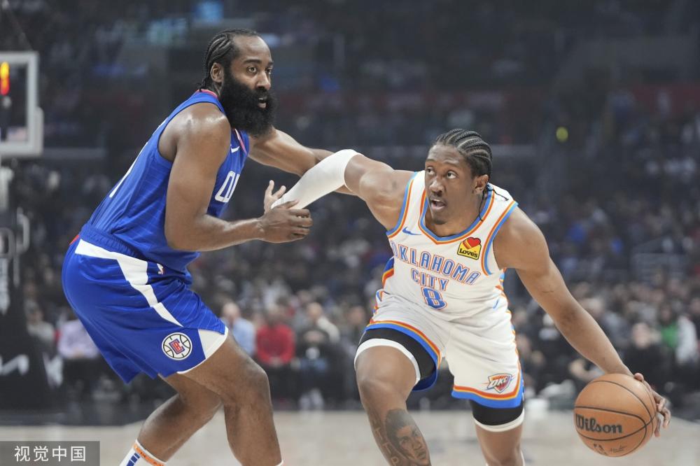 比同龄梅西 比同龄梅西